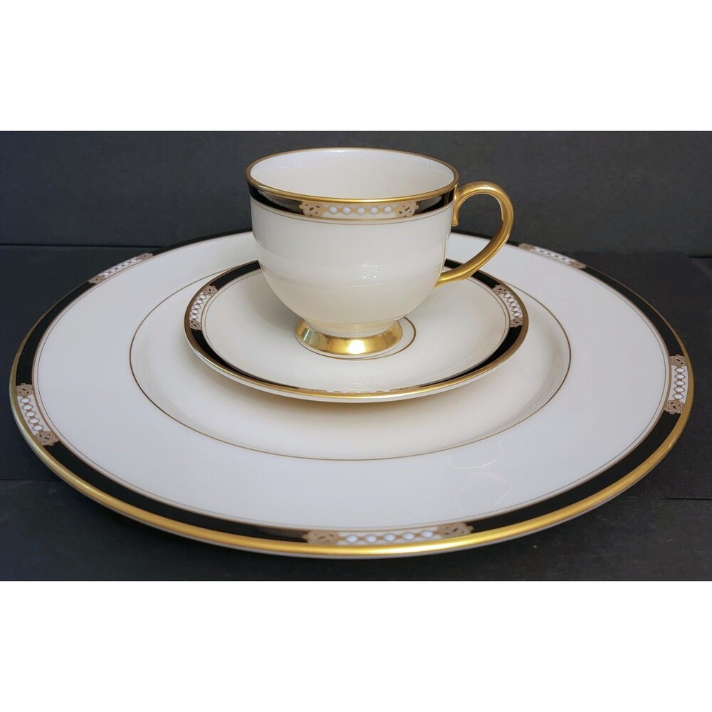 Lenox Hancock 3 Pc Place Setting Gently Used No Chips Or Cracks